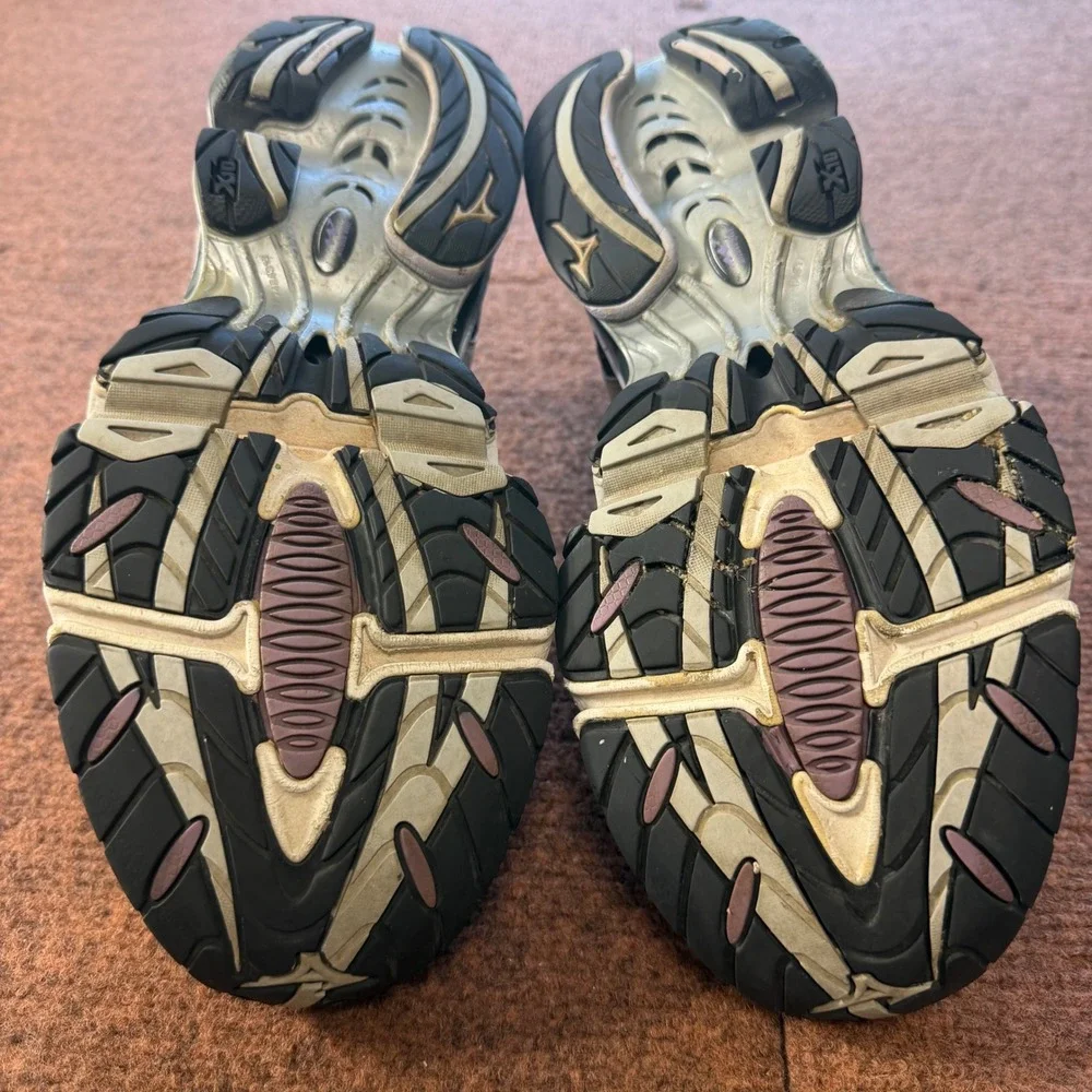 Mizuno wave creation